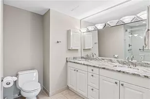 700 Park Regency Pl NE, Atlanta, GA 30326 - Photo 19