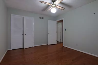 3240 Birchfield Trace, Marietta, GA 30068 - Photo 15