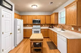 1423 Lady Slipper Ct NW, Kennesaw, GA 30152 - Photo 9