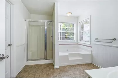 640 Suwanee Lakes Circle, Suwanee, GA 30024 - Photo 19