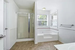 640 Suwanee Lakes Circle, Suwanee, GA 30024 - Photo 19