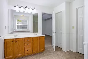 640 Suwanee Lakes Circle, Suwanee, GA 30024 - Photo 15