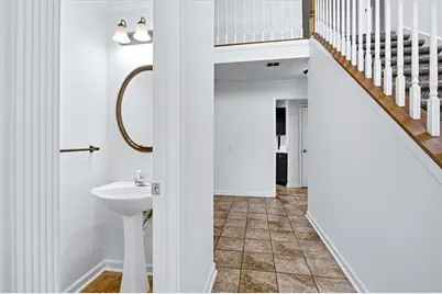 640 Suwanee Lakes Circle, Suwanee, GA 30024 - Photo 5