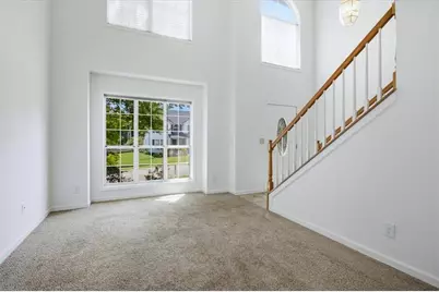 640 Suwanee Lakes Circle, Suwanee, GA 30024 - Photo 7