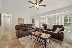 2713 Post Oak Dr, Marietta, GA 30062 - Photo 7