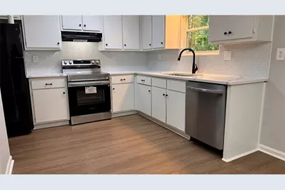 3420 Cedar Rock Lane, Lithonia, GA 30038 - Photo 15