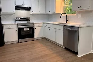 3420 Cedar Rock Ln, Lithonia, GA 30038 - Photo 15