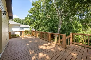 76 Peachtree Hills Ave NE, Atlanta, GA 30305 - Photo 25