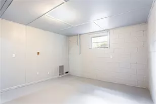 1460 Loch Lomond Trail SW, Atlanta, GA 30331 - Photo 43