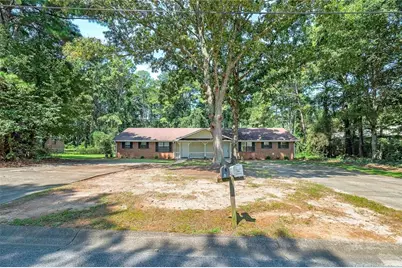 355 Santa Fe Trail, Ellenwood, GA 30294 - Photo 29