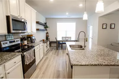 5329 Fox Hill Lane, Oakwood, GA 30566 - Photo 13