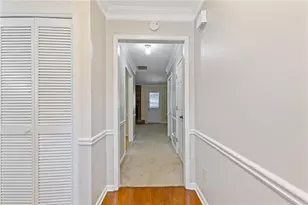 5278 Oakridge Dr, Stone Mountain, GA 30083 - Photo 5