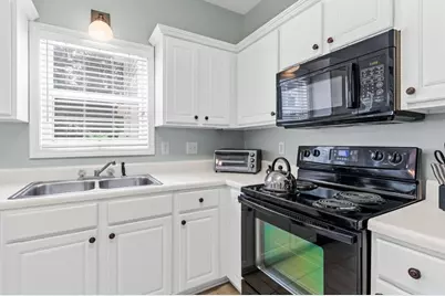 3402 Town Square Drive NW #3, Kennesaw, GA 30144 - Photo 9