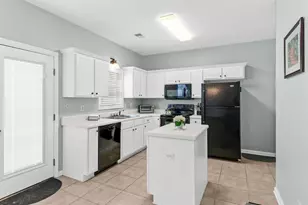 3402 Town Square Dr NW, Kennesaw, GA 30144 - Photo 7