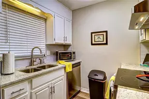 213 High Creek Dr, Roswell, GA 30076 - Photo 17