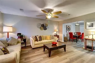 213 High Creek Dr, Roswell, GA 30076 - Photo 9