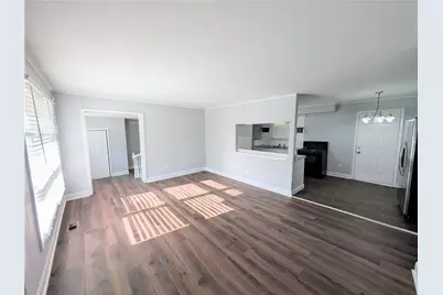 70 Ruzelle Drive SW, Atlanta, GA 30354 - Photo 9