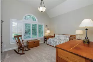 450 Greenlaurel Dr NE, Sandy Springs, GA 30342 - Photo 7