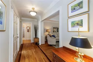 450 Greenlaurel Dr NE, Sandy Springs, GA 30342 - Photo 5