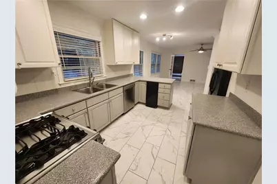 2348 Clairmont Road NE, Atlanta, GA 30329 - Photo 7