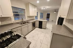 2348 Clairmont Road NE, Atlanta, GA 30329 - Photo 7