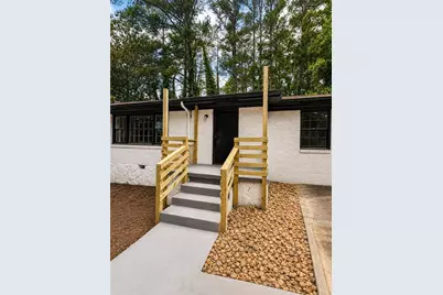 1821 Sandringham Drive SW, Atlanta, GA 30311 - Photo 1