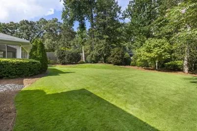 4795 Cherrywood Lane, Atlanta, GA 30342 - Photo 47