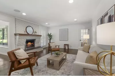 4795 Cherrywood Lane, Atlanta, GA 30342 - Photo 13