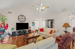 195 Galway Bend, Tyrone, GA 30290 - Photo 5