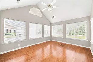 3204 Village Ln, Roswell, GA 30075 - Photo 11
