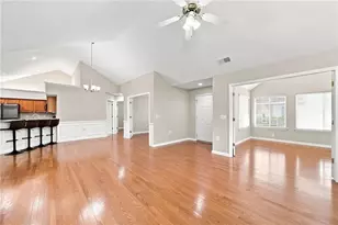3204 Village Ln, Roswell, GA 30075 - Photo 9