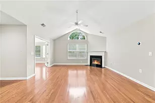 3204 Village Ln, Roswell, GA 30075 - Photo 7