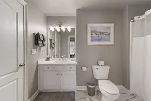 1377 Village Park Dr NE, Atlanta, GA 30319 - Photo 7