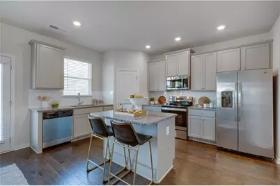 527 Collier Mills Road, Lawrenceville, GA 30045 - Photo 3