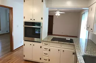 1321 Mary Dale Dr, Lilburn, GA 30047 - Photo 9