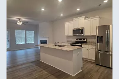 4353 Smithgall Court, Union City, GA 30291 - Photo 5
