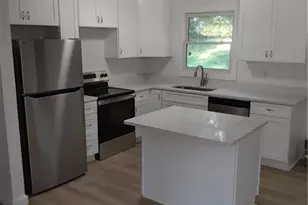 6125 Cedar Wood Dr, Atlanta, GA 30349 - Photo 9