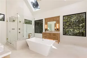 388 Londonberry Rd NW, Sandy Springs, GA 30327 - Photo 37