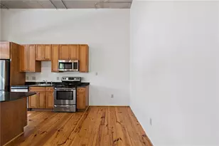 6105 Blue Stone Rd, Sandy Springs, GA 30328 - Photo 5