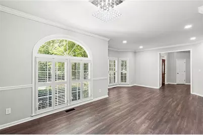 11355 Vedrines Drive, Alpharetta, GA 30022 - Photo 9