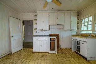 3240 Benjamin E Mays Dr SW, Atlanta, GA 30311 - Photo 11