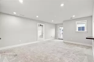 411 Riverclub Rd, Acworth, GA 30101 - Photo 9