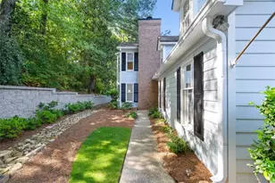 110 Great Oaks Ln, Roswell, GA 30075 - Photo 3