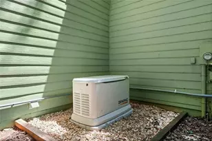 1350 Gran Forest Dr, Cumming, GA 30041 - Photo 29
