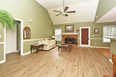 143 Burchfield Run, Carrollton, GA 30116 - Photo 5