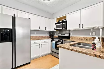 3940 Riverlook Parkway SE #103, Marietta, GA 30067 - Photo 9