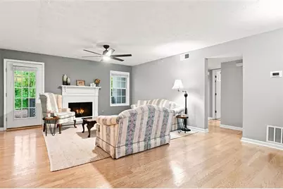 3940 Riverlook Parkway SE #103, Marietta, GA 30067 - Photo 7