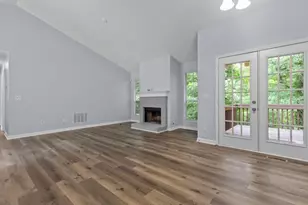 2262 Cobb Creek Dr, Decatur, GA 30032 - Photo 7