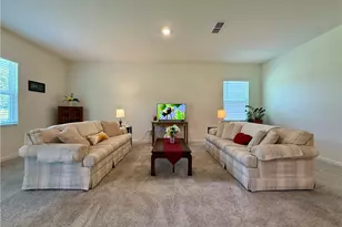 240 Hyde Pk, Winder, GA 30680 - Photo 13