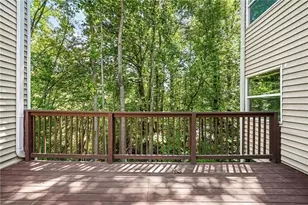 14 Dunwoody Springs Dr, Sandy Springs, GA 30328 - Photo 23